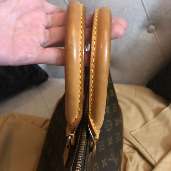 Authentic Alma Monogram - Picture 2 of 8